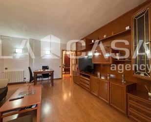 Living room of Flat for sale in  Barcelona Capital  with Balcony