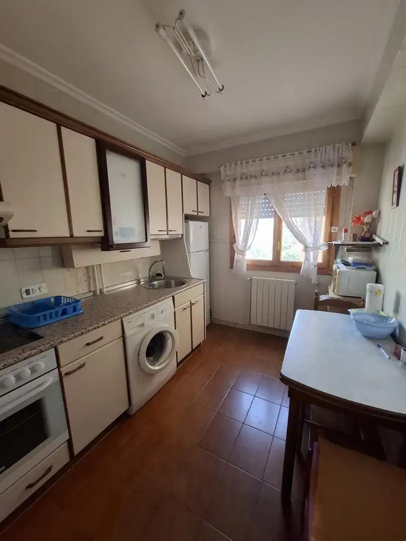 Küche von Wohnung zum Verkauf in Tarazona mit Heizung, Abstellraum und Möbliert
