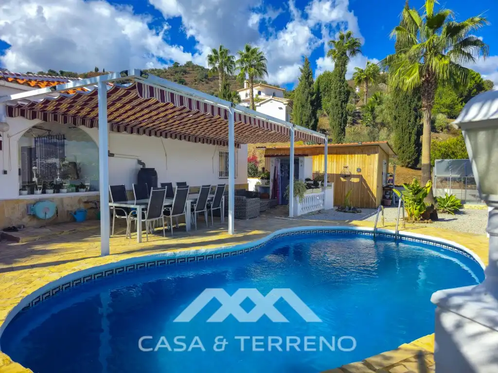 Casa amb piscina en venda a Poligono 1 Paraje 28 Benthomiz, imagen 37