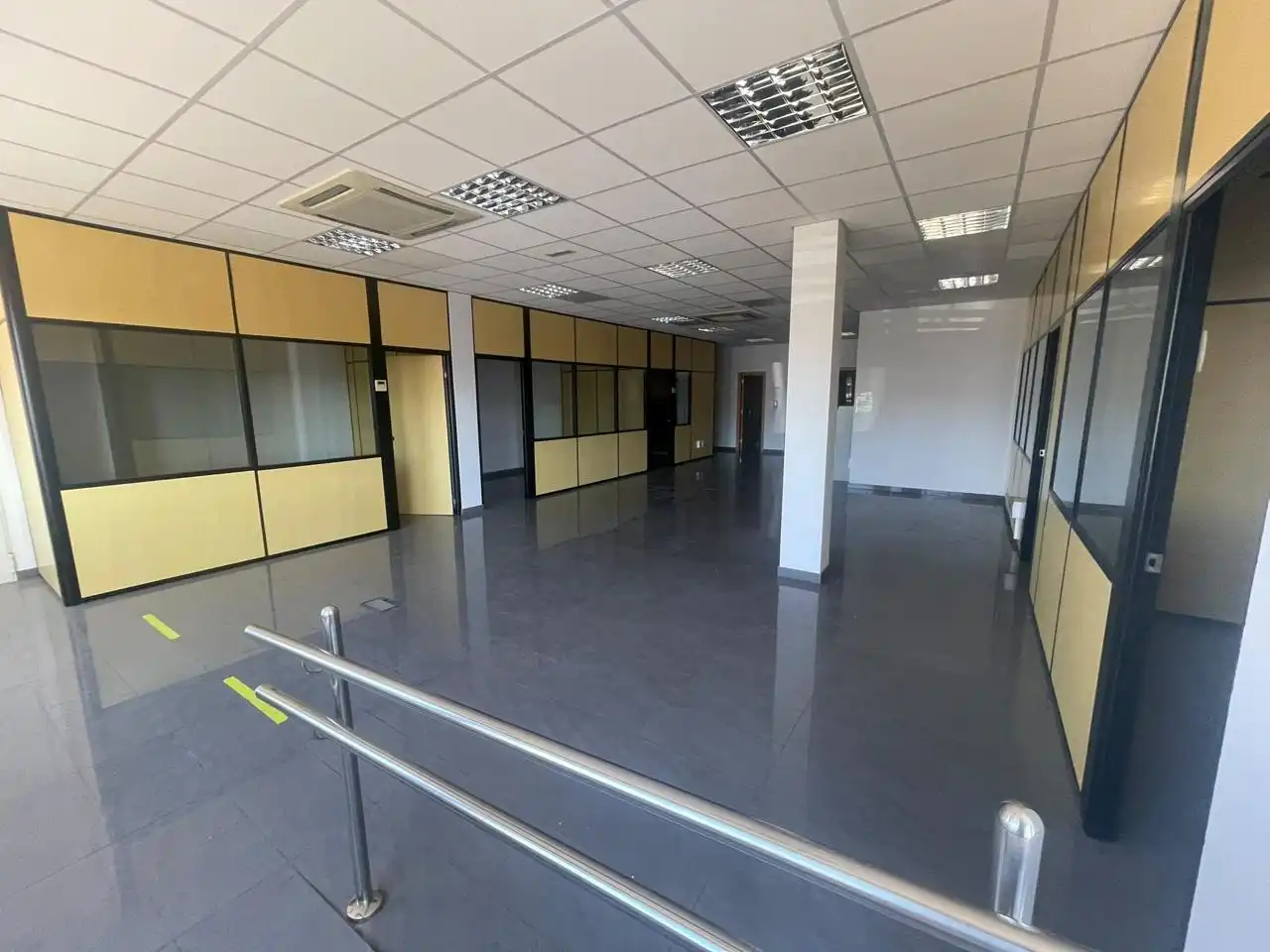 Gewerbefläche zum Verkauf in Calle Secundino Delgado 5, imagen 6