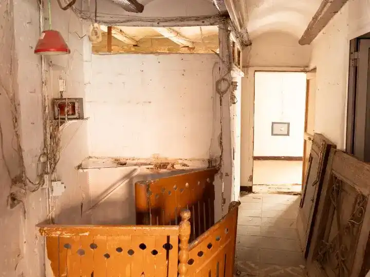 Flat for sale in  Valencia Capital  with Balcony