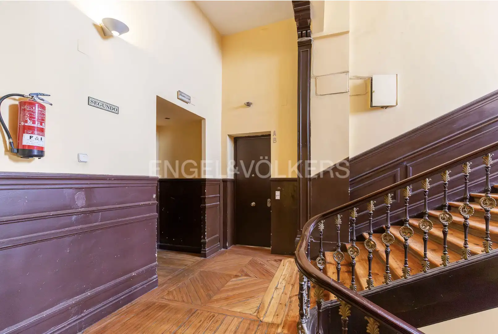 Flat for rent in Madrid  with Heating, Parquet flooring and Pets allowed