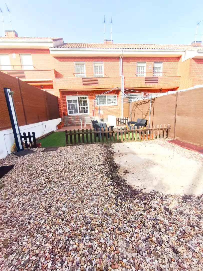 Garden of Houses for sale in Arroyomolinos (Madrid)  with Heating, Private garden and Terrace