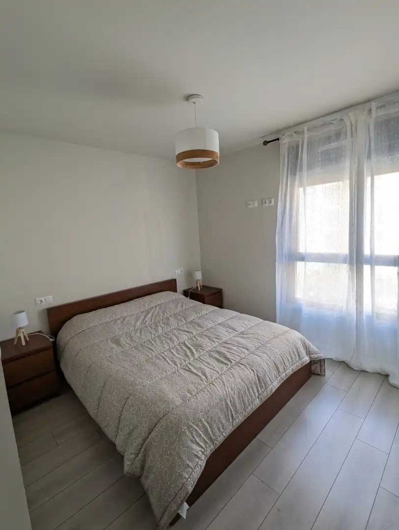 Dormitori de Pis de lloguer en Alicante / Alacant amb Aire condicionat, Calefacció i Parquet