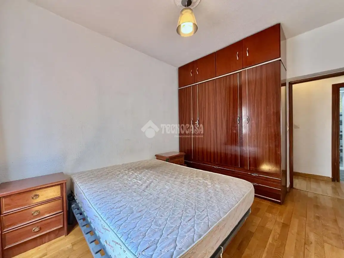 Bedroom of Flat for sale in Alcalá de Henares  with Air Conditioner and Heating