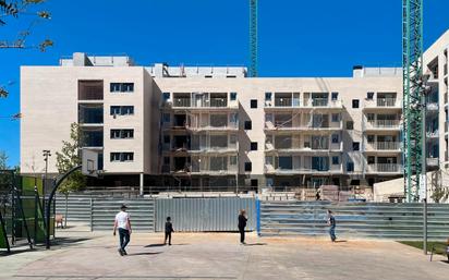 Vista exterior de Àtic en venda en Martorell amb Aire condicionat, Calefacció i Parquet