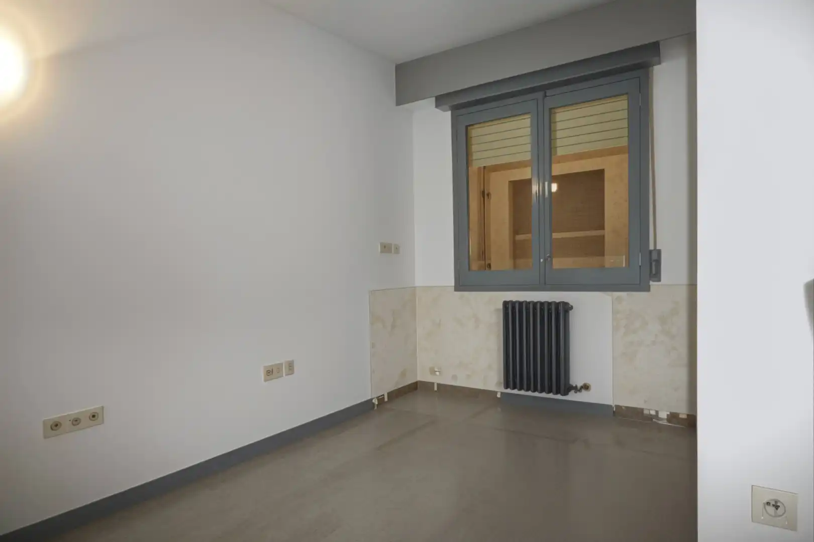 Bedroom of Flat for sale in Figueres  with Heating
