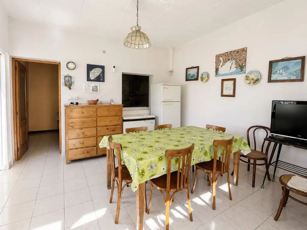 Comedor de Casa o chalet en venta en El Pla del Penedès con Horno