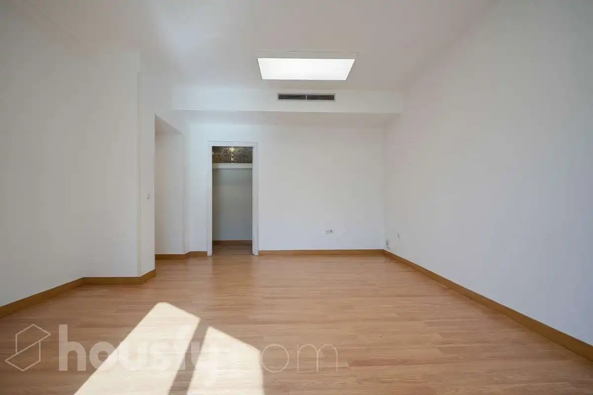 Habitación de Piso en venta en Madrid con Aire acondicionado, Calefacción y Terraza