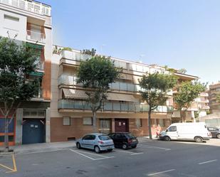 Vista exterior de Pis en venda en Sant Feliu de Llobregat