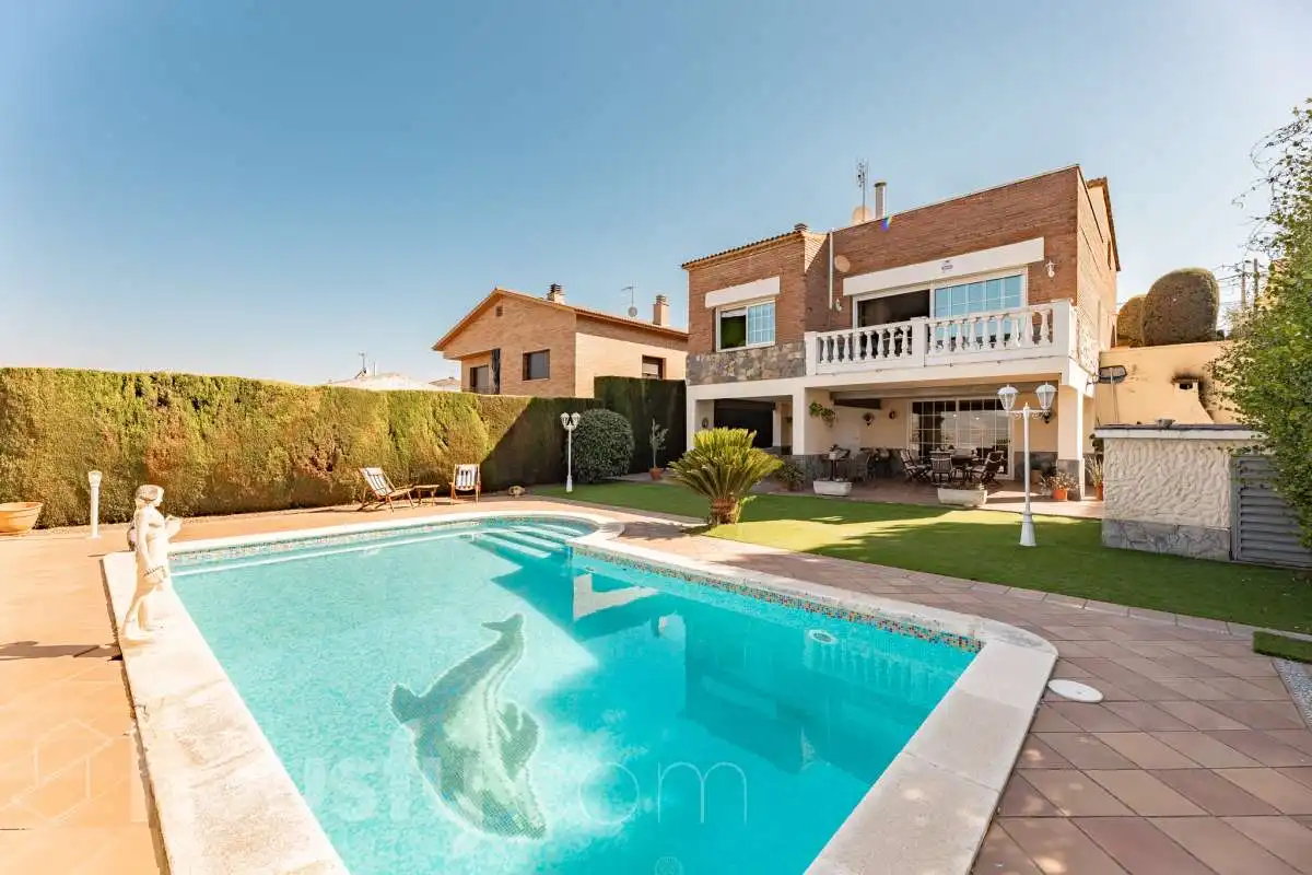 Casa amb piscina en venda a Calle Ricard Opisso ., imagen 64