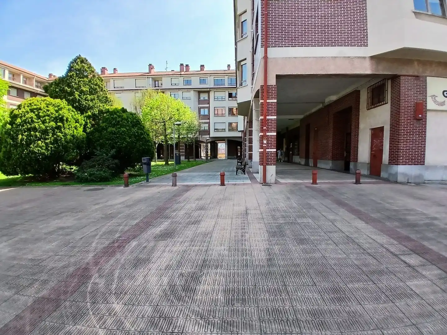 Aparcament de Àtic en venda en Barakaldo  amb Terrassa i Balcó