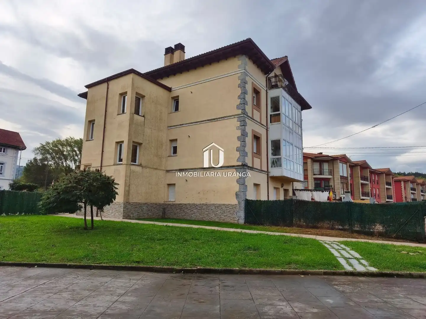 Pis amb piscina en venda a pobedal, imagen 12