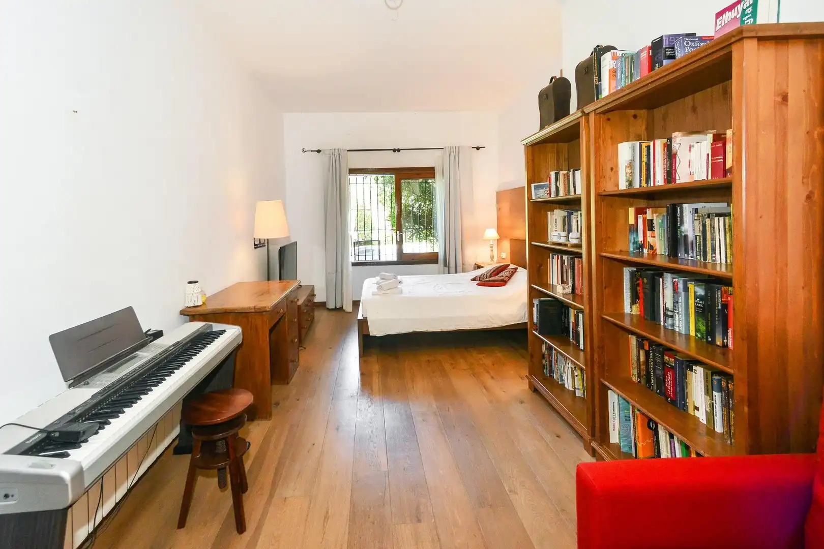 Haus mit Pool zum Verkauf in Carrer Milan, imagen 53