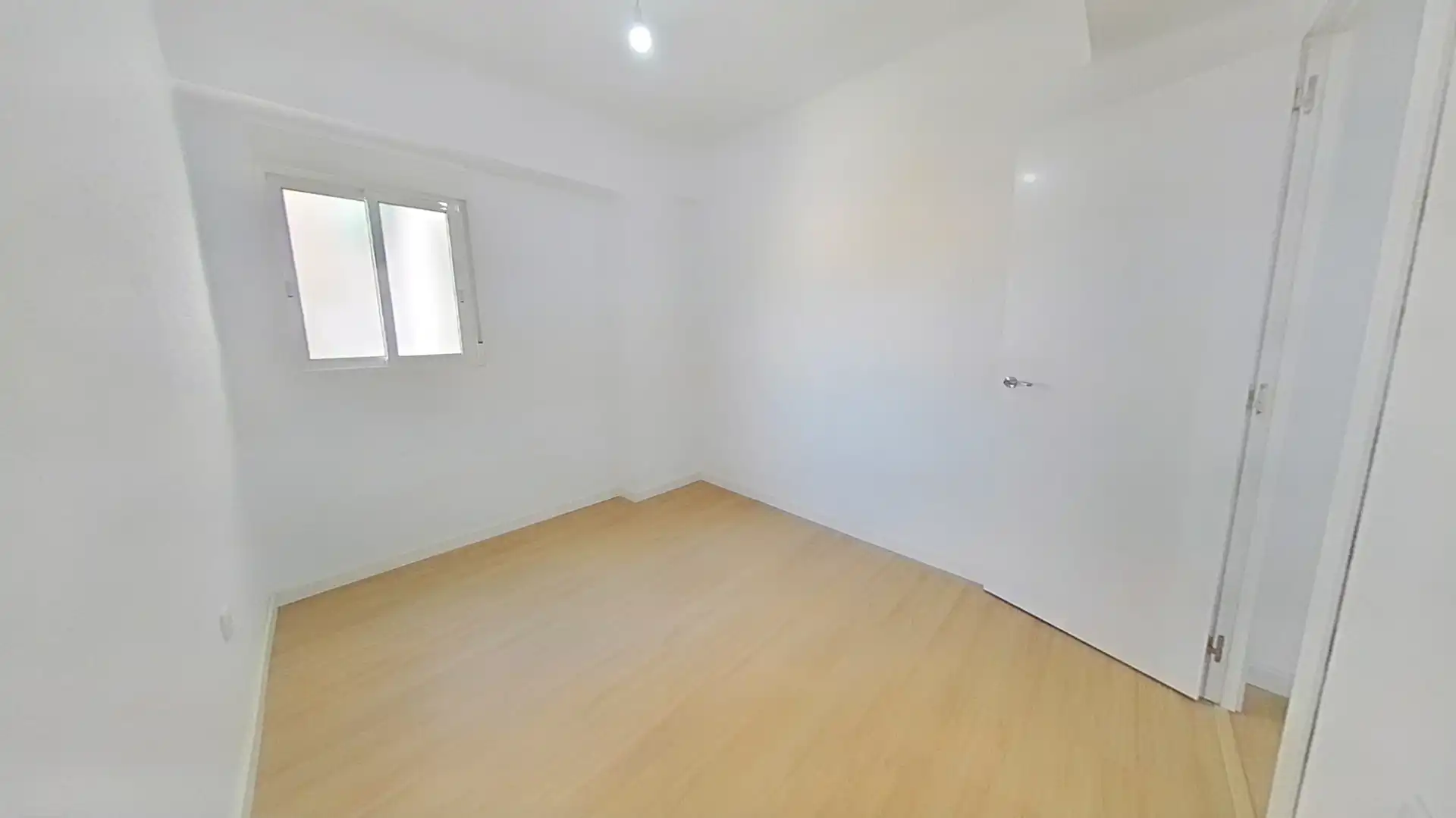 Schlafzimmer von Wohnung zur Miete in Mislata mit Terrasse, Ofen und Haustiere erlaubt