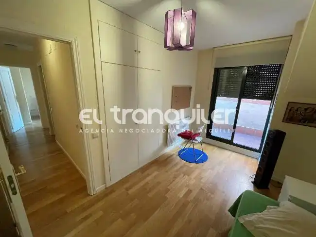 Habitación de Dúplex en venta en Alcalá de Henares con Terraza, Trastero y Amueblado