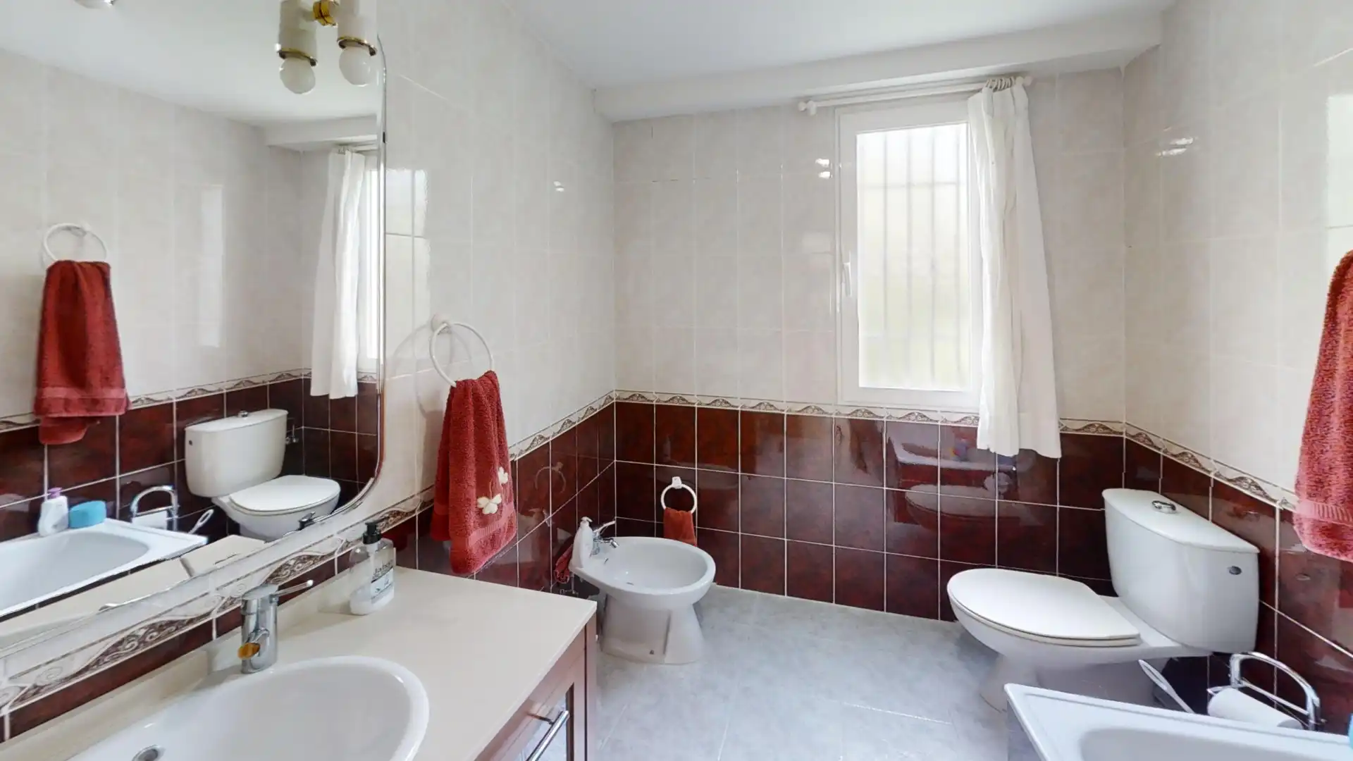 Baño de Casa o chalet en venta en Vilamarxant con Aire acondicionado, Calefacción y Jardín privado
