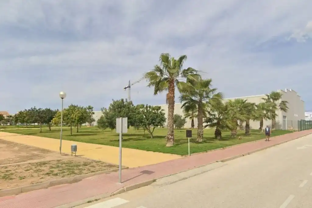 Casa adosada en venta en Rojales con Jardín privado, Terraza y Piscina comunitaria