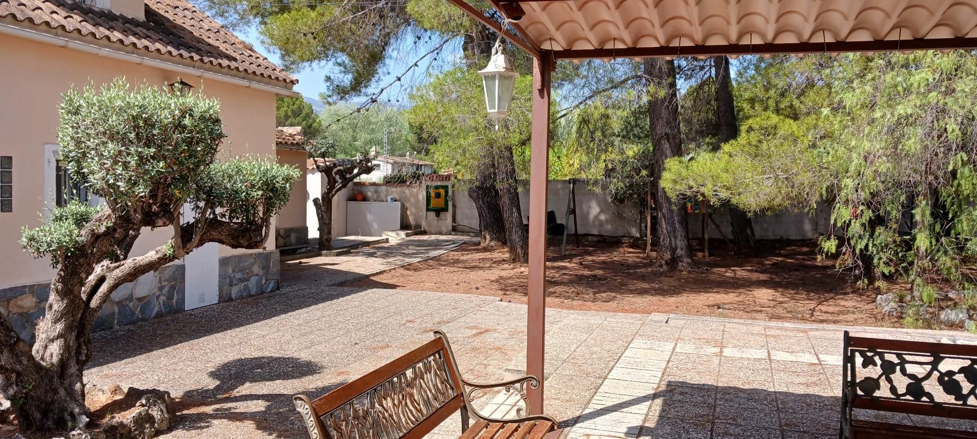 Jardí de Casa o xalet en venda en Gaianes amb Aire condicionat, Calefacció i Terrassa