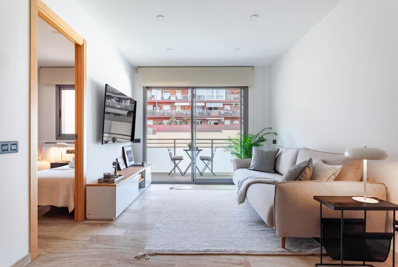 Living room of Apartment to rent in  Barcelona Capital  with Air Conditioner, Heating and Parquet flooring