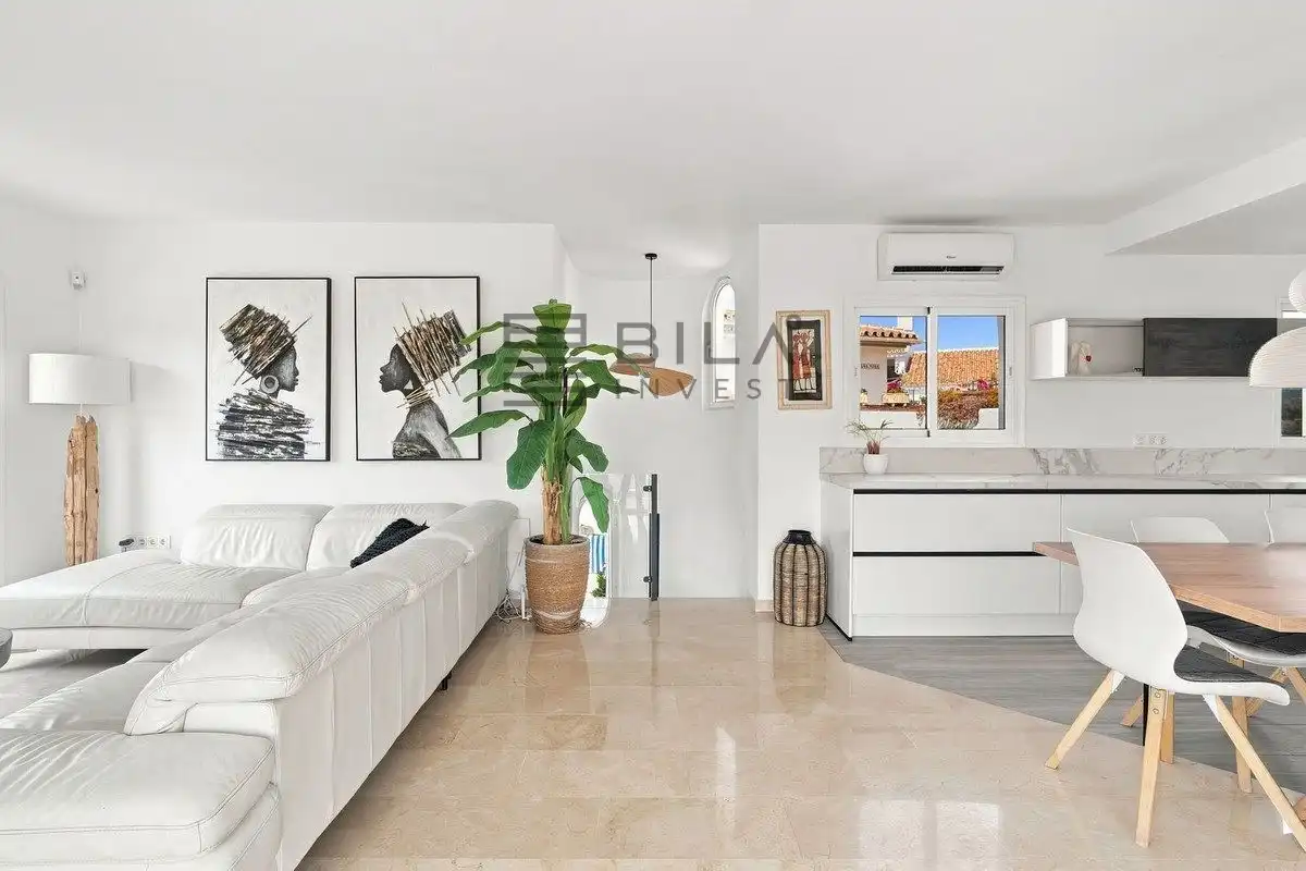 Villa avec piscine à vendre à Cerros del Aguila, imagen 10