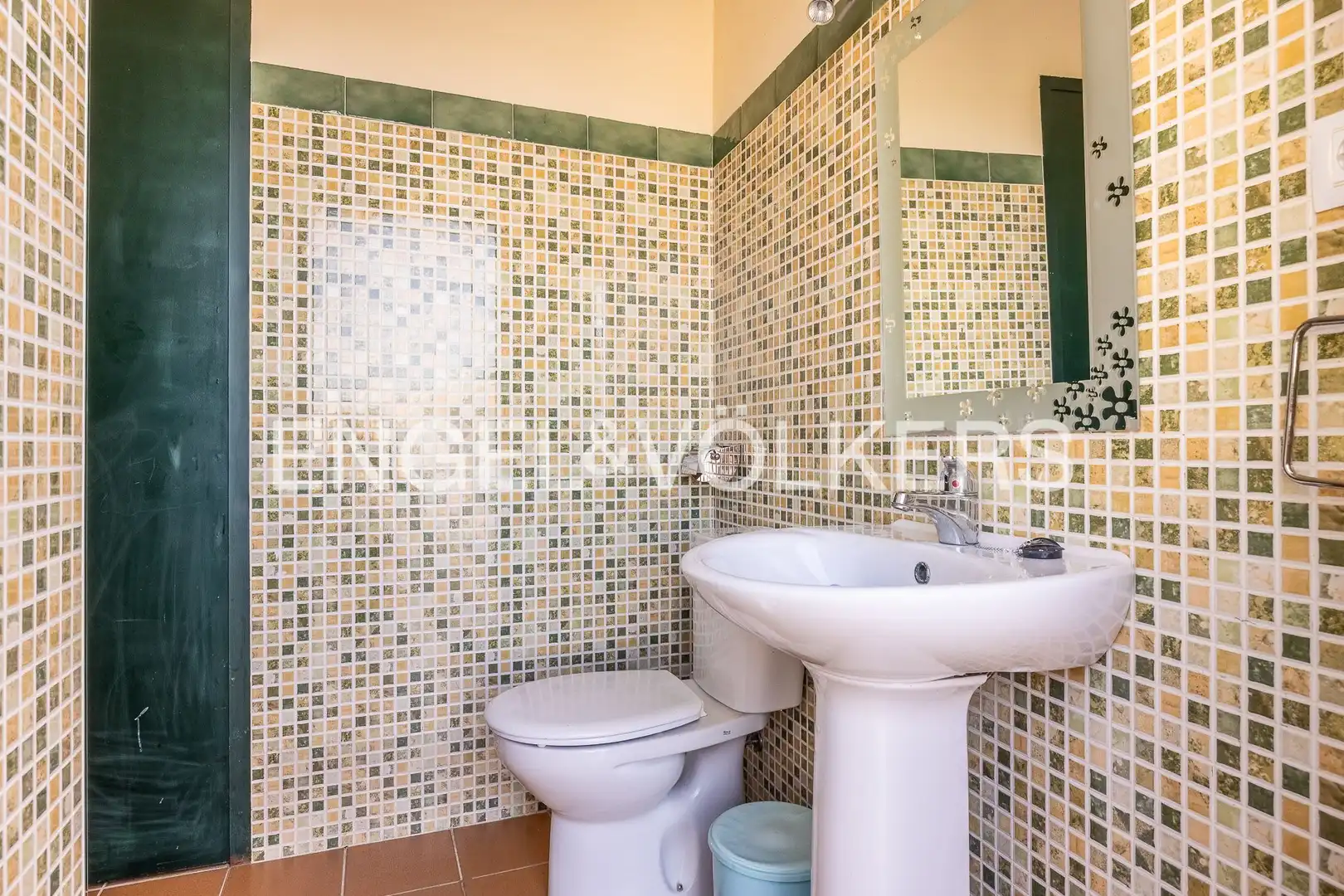 Baño de Casa o chalet en venta en Castilleja del Campo con Aire acondicionado, Calefacción y Jardín privado