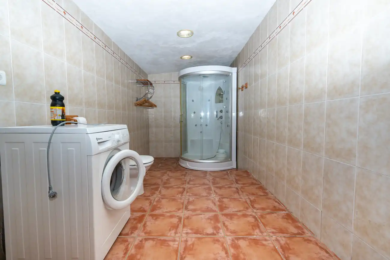 Baño de Finca rústica en venta en Tortosa con Lavadora