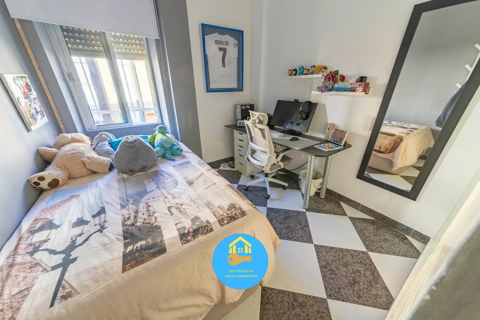 Schlafzimmer von Wohnung zum Verkauf in Dos Hermanas mit Klimaanlage und Abstellraum