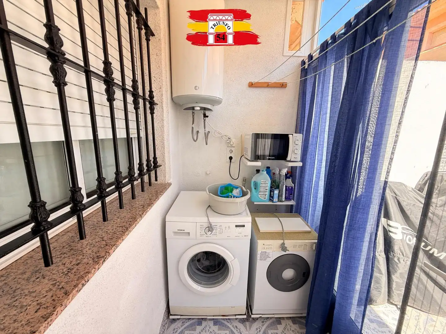 Terraza de Casa o chalet en venta en Pilar de la Horadada con Aire acondicionado, Jardín privado y Amueblado