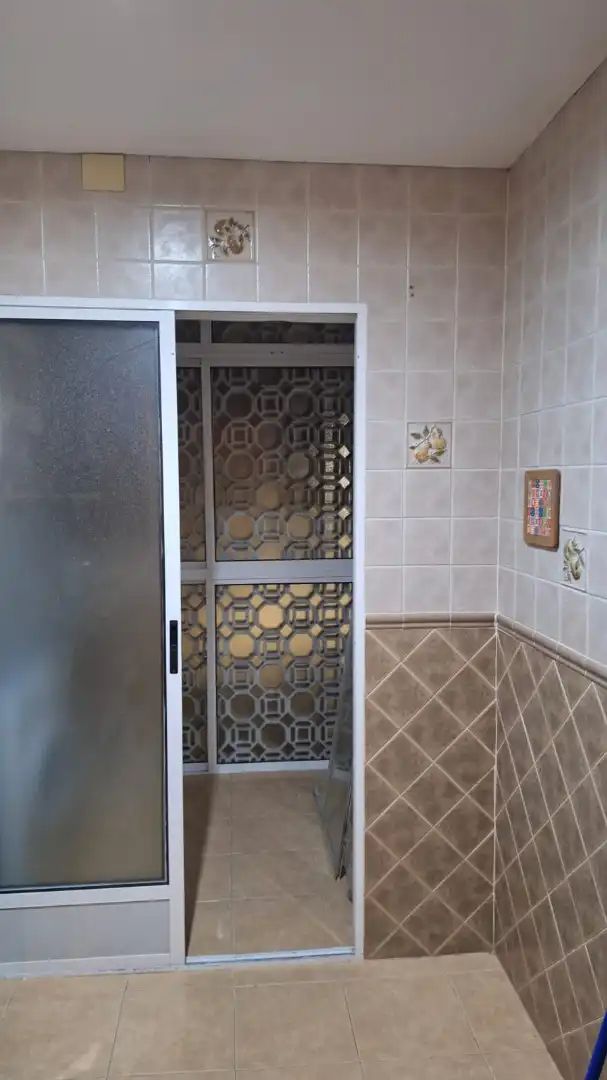 Bathroom of Apartments for sale in Badajoz  with Balcony