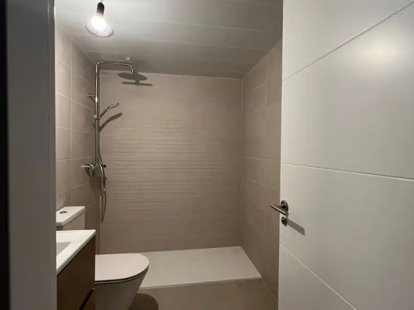 Apartment mit Pool zum Verkauf in avenida pere matutes noguera 94, imagen 18