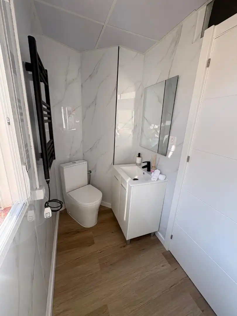 Badezimmer von Wohnung zum Verkauf in Zaragoza mit Klimaanlage, Heizung und Balkon