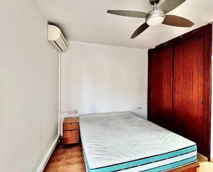 Dormitori de Apartament per a compartir en  Barcelona Capital amb Calefacció, Moblat i Rentadora