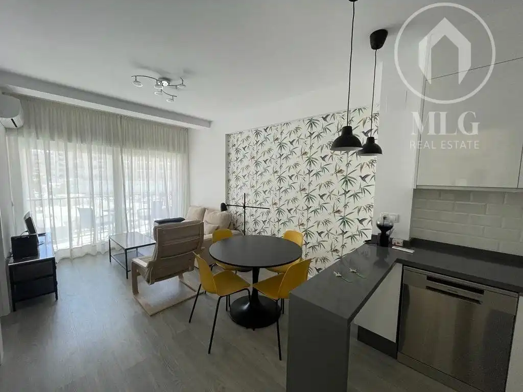 Wohnzimmer von Wohnungen zum Verkauf in Fuengirola mit Klimaanlage, Heizung und Terrasse
