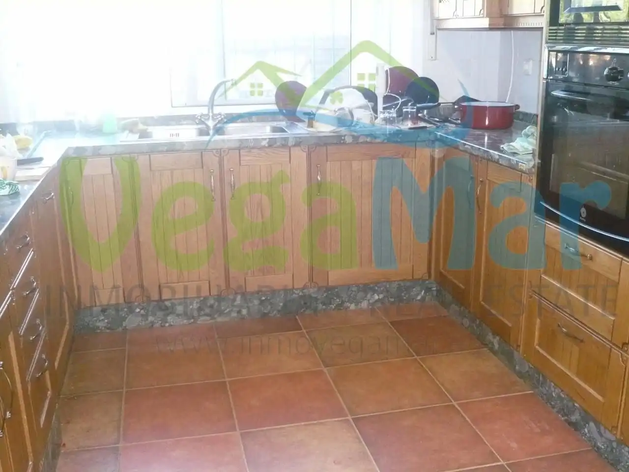Cocina de Finca rústica en venta en Otívar