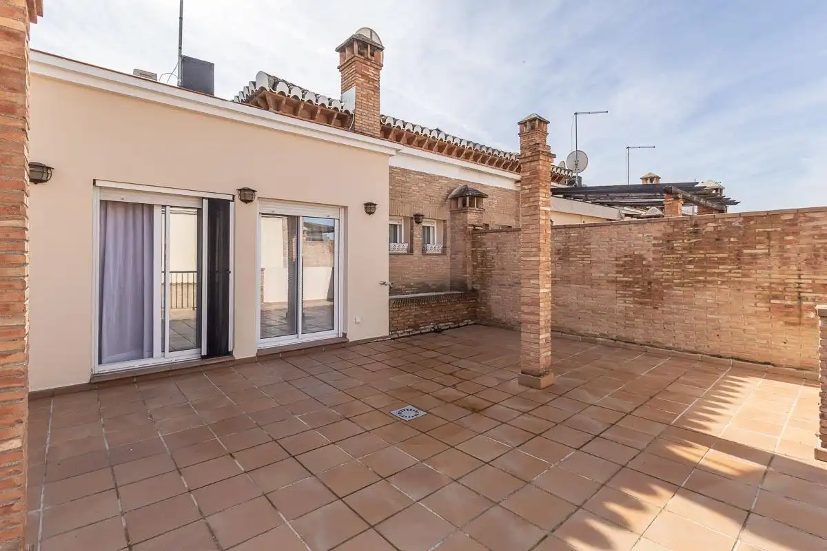 Terraza de Casa adosada en venta en Granada con Calefacción, Jardín privado y Terraza