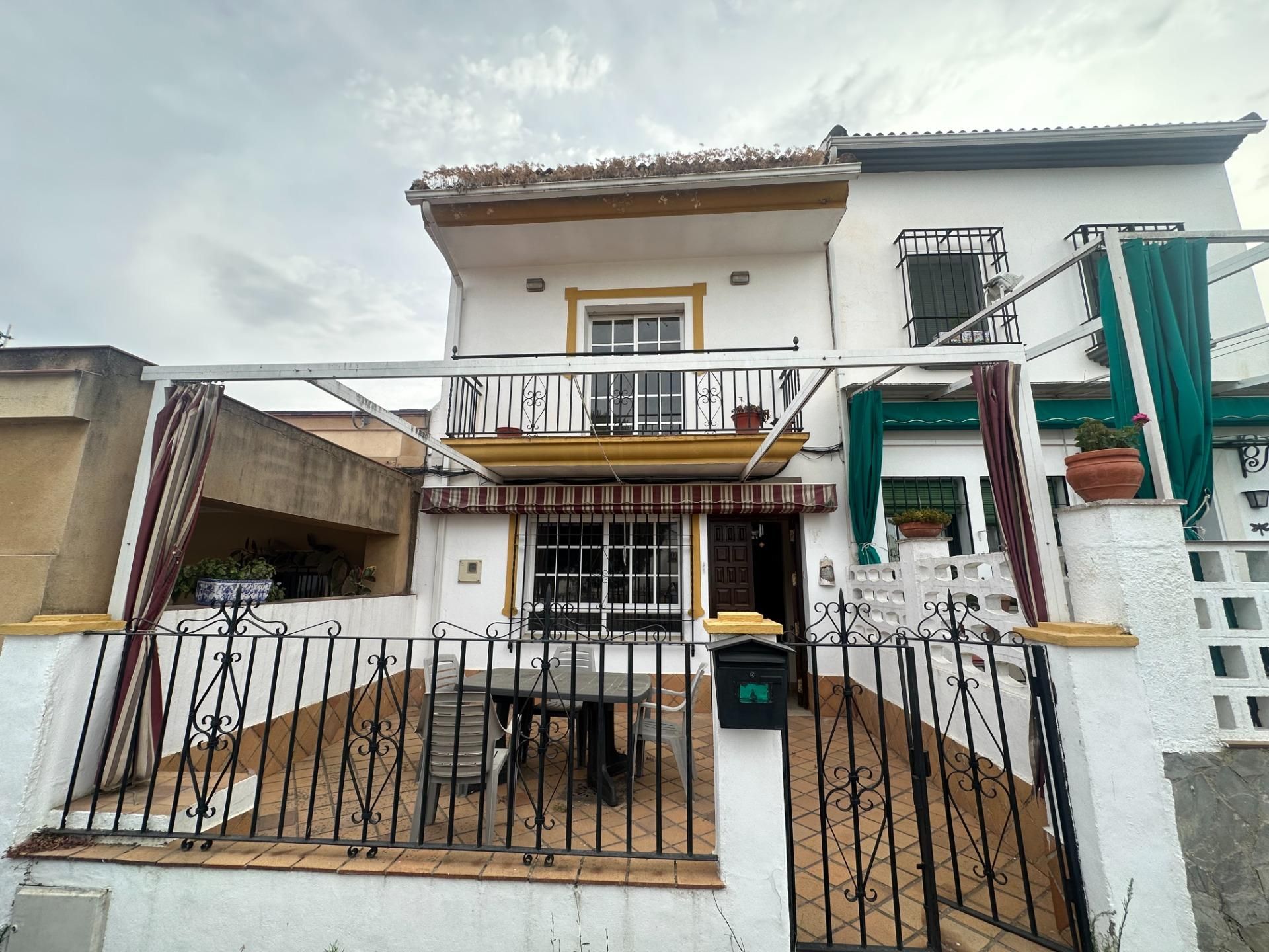 Vista exterior de Casa o xalet en venda en  Córdoba Capital amb Aire condicionat