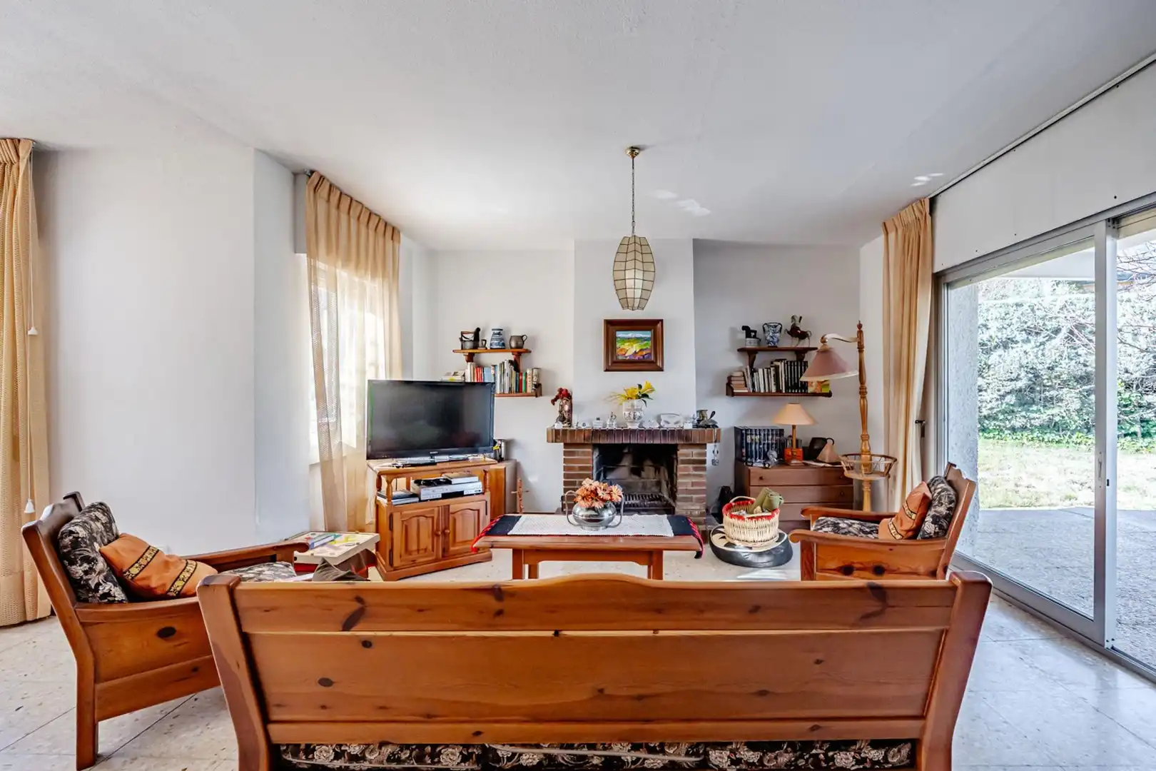 Sala de estar de Casa o chalet en venta en Tres Cantos con Calefacción, Jardín privado y Terraza