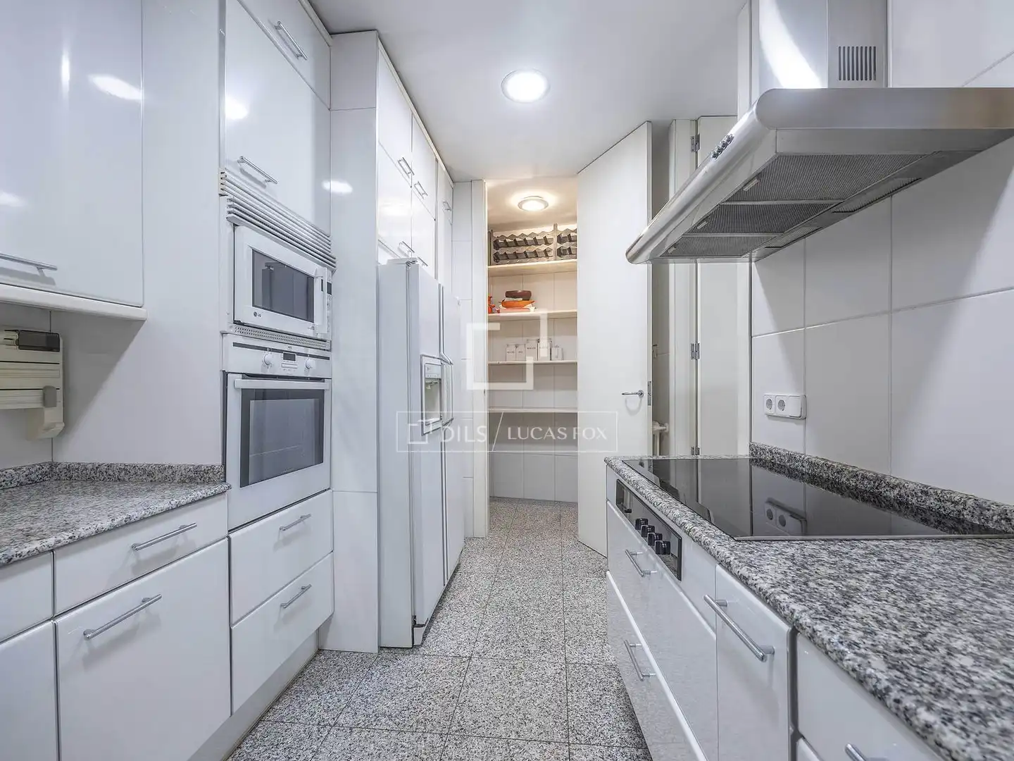 Appartamento con terrazza in vendita a L'Eixample, imagen 24