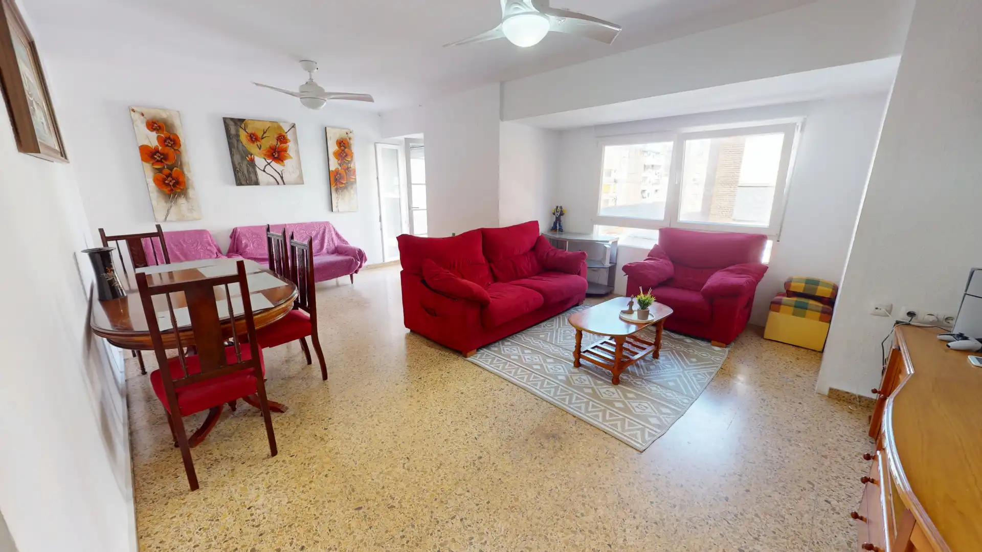 Wohnzimmer von Wohnung zum Verkauf in Alcoy / Alcoi mit Ofen, Balkon und Internet