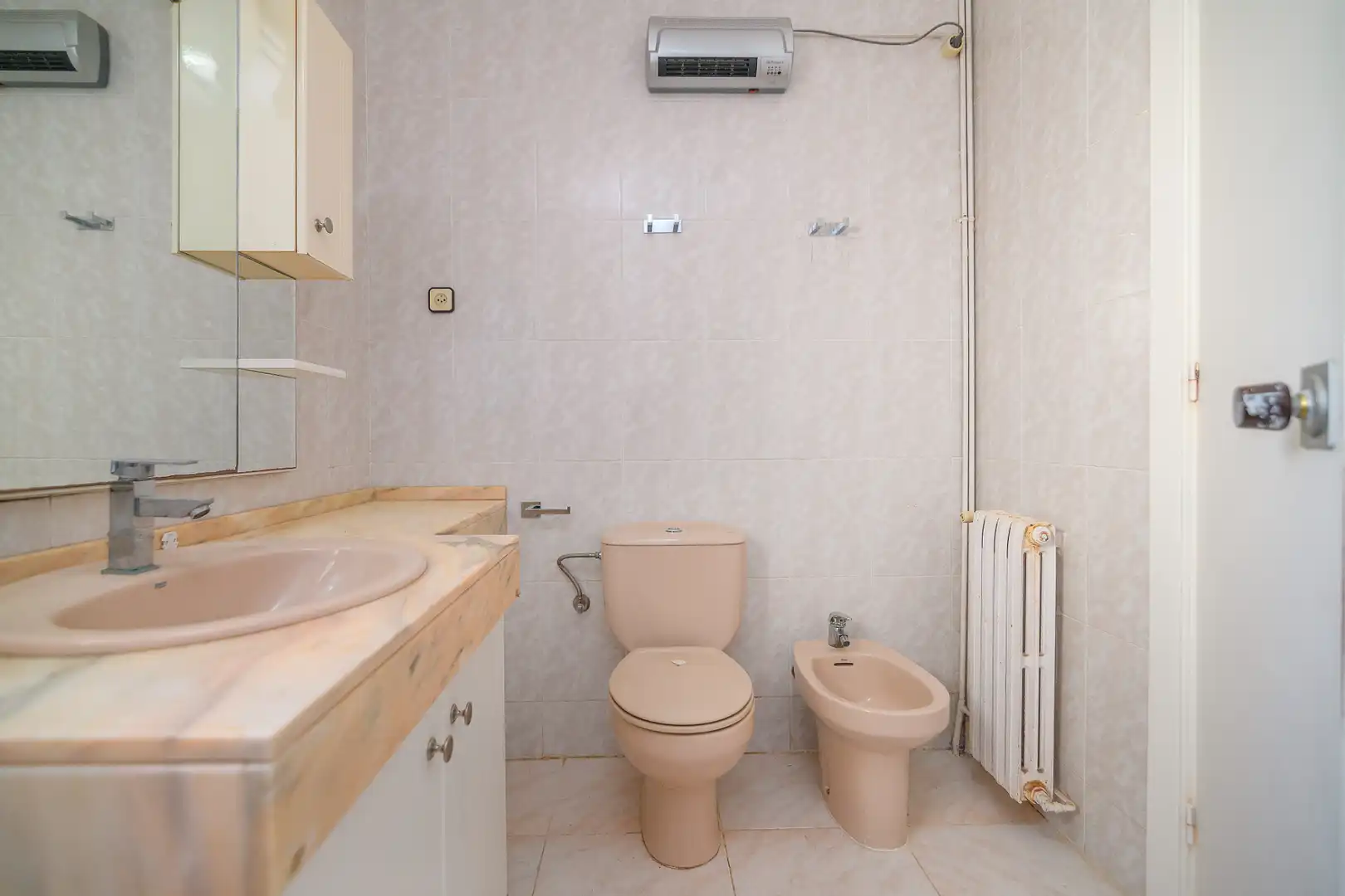 Baño de Casa o chalet de alquiler en Begues con Calefacción, Jardín privado y Terraza