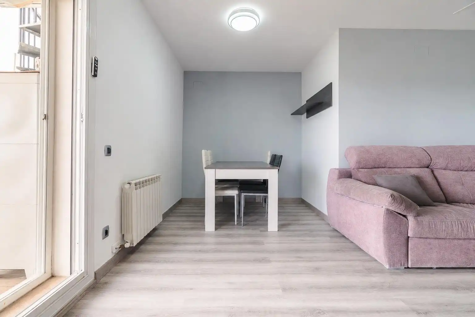 Wohnzimmer von Dachboden zum Verkauf in El Vendrell mit Heizung, Parkett und Terrasse