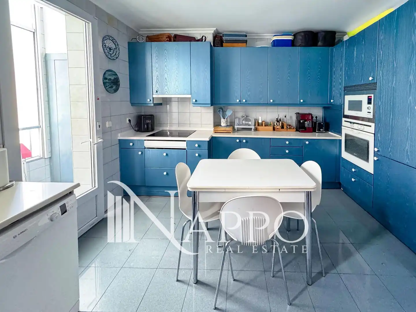 Kitchen of Attic for sale in Madrid  with Air Conditioner, Heating and Parquet flooring