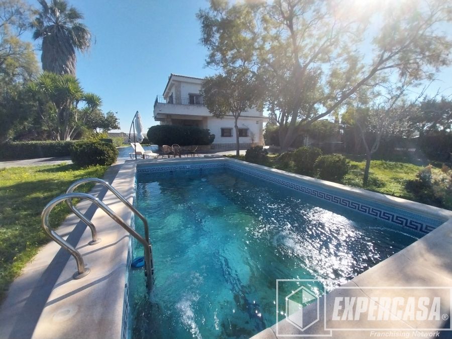 Swimming pool of House or chalet for sale in Torrent  with Terrace, Storage room and Swimming Pool