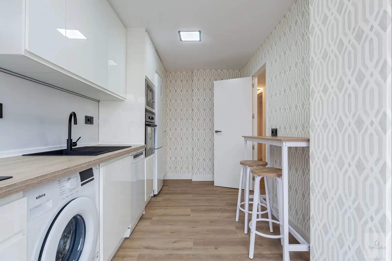 Kitchen of Flat for sale in Móstoles  with Air Conditioner, Terrace and Furnished