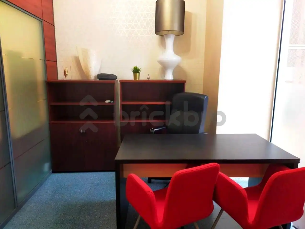 Commercial properties for sale in Barcelona  with Air Conditioner