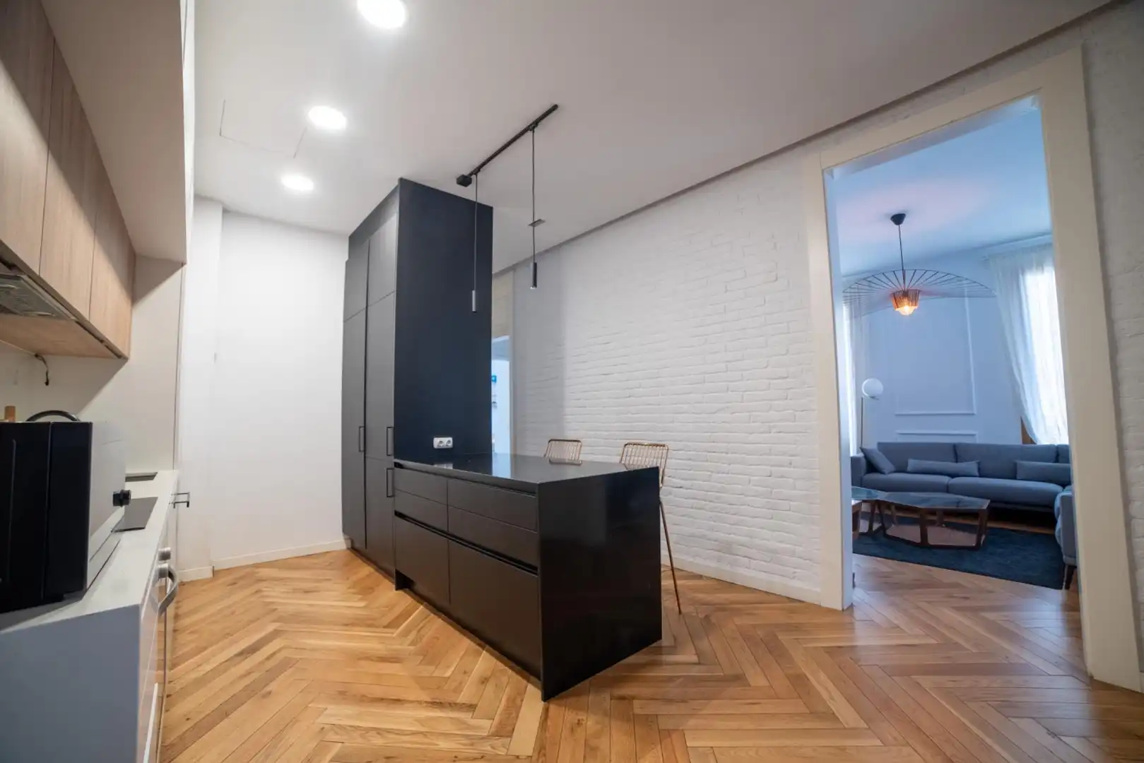 Flat with terrace for sale in CORTS CATALANES, imagen 9