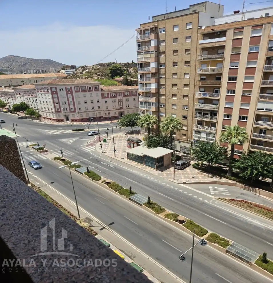 Vista exterior de Pis en venda en Cartagena amb Aire condicionat, Calefacció i Balcó