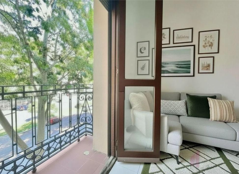 Balcony of Flat for sale in  Madrid Capital