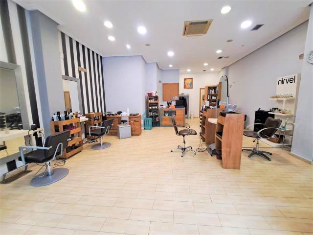 Local comercial en Venta en Mariñamansa